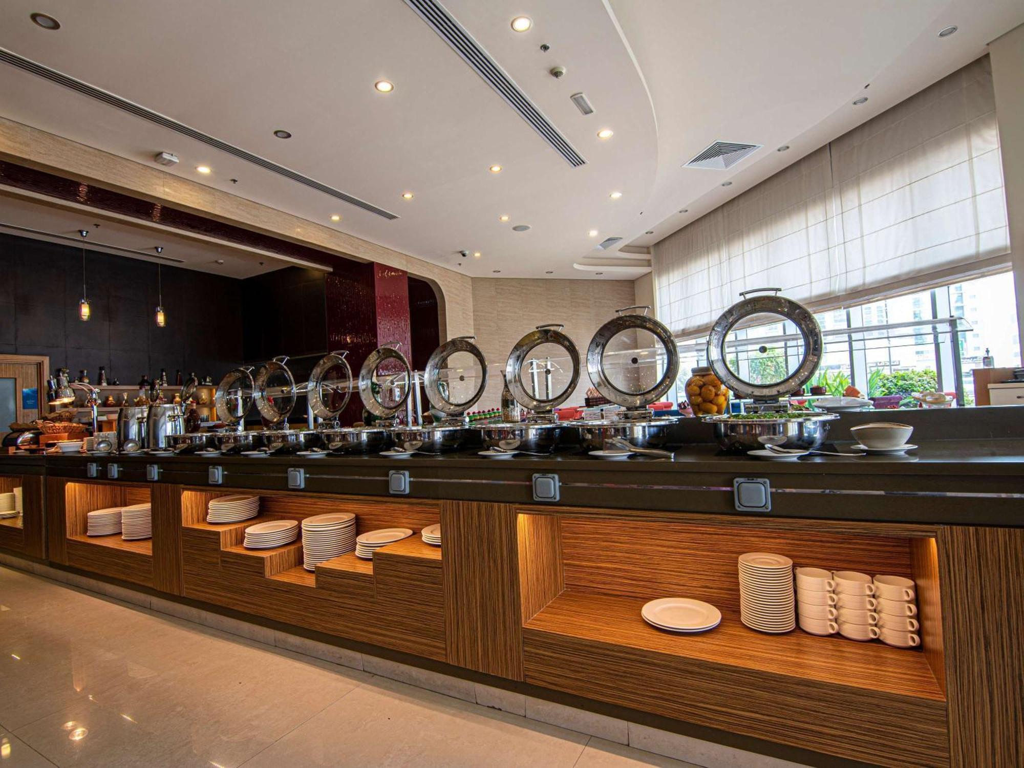Novotel Fujaïrah Extérieur photo